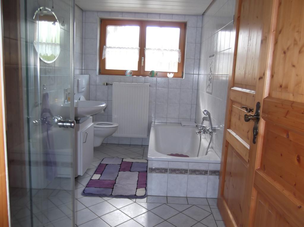 Ferienwohnung Luzia Eichstegen Екстериор снимка